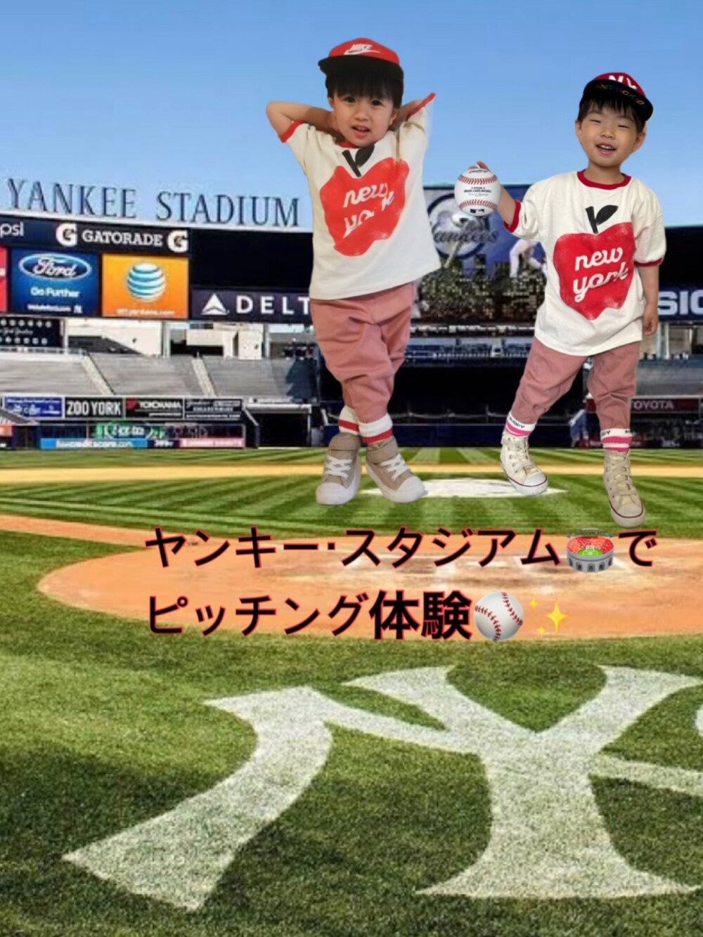 ホワイト系のTシャツ/カットソー、ピンク系のチノパンツ、ホワイト系のスニーカーを着用したキッズの春コーディネートの5枚目の写真