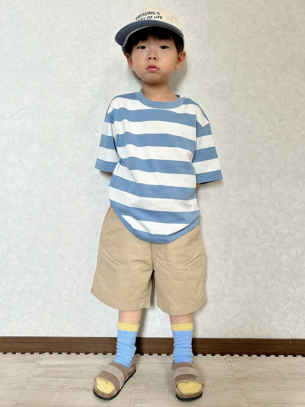 「夏コーデ、キャップ、カジュアルコーデ、ストリート、淡色コーデ、ボーダー、ショートパンツ、プチプラ、UNIQLO、靴下オタク、スウィーツ同盟会、パステルカラー、Tシャツ、シンプルコーデ、ハーフパンツ」|「Birthdayのproduced by CHIYUMI × tiny manon 54cm 1,309円(キャップ、ホワイト系)」を使った、lenlen23さん(キッズ・100cm)の春コーディネートの3枚目の写真