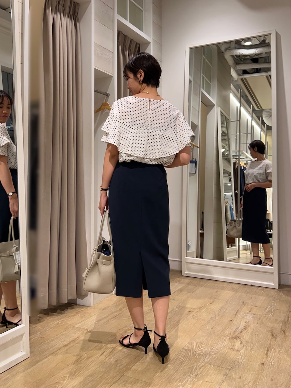 fukudaさんの「【grace grace/グラスグラス】コイルチョーカー（NOLLEY’S）」を使ったコーディネートの6枚目の写真