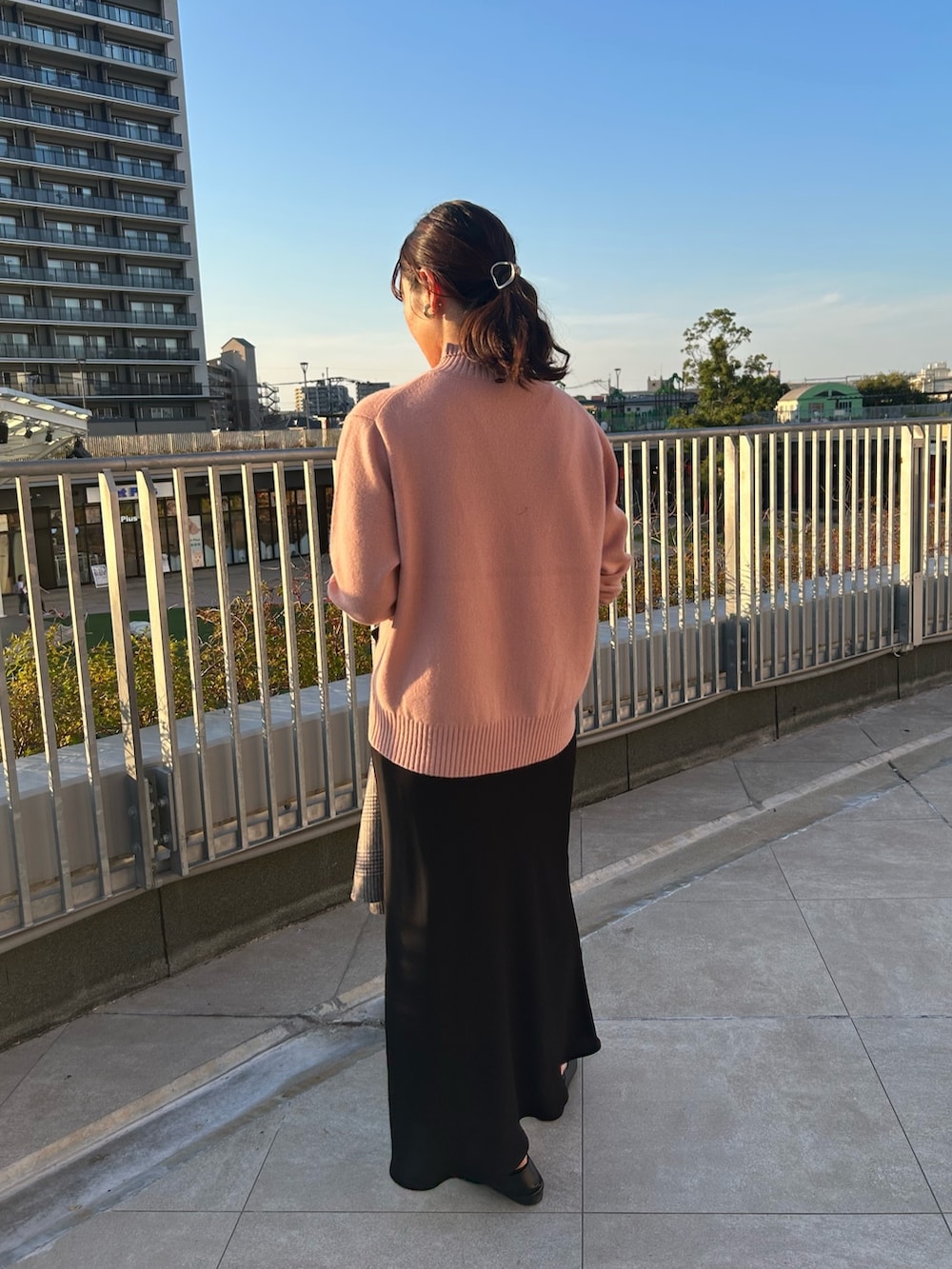 fukudaさんの「【AULENTTI/ オーレンティ】スクエアトートバッグ（AULENTTI）」を使ったコーディネートの5枚目の写真