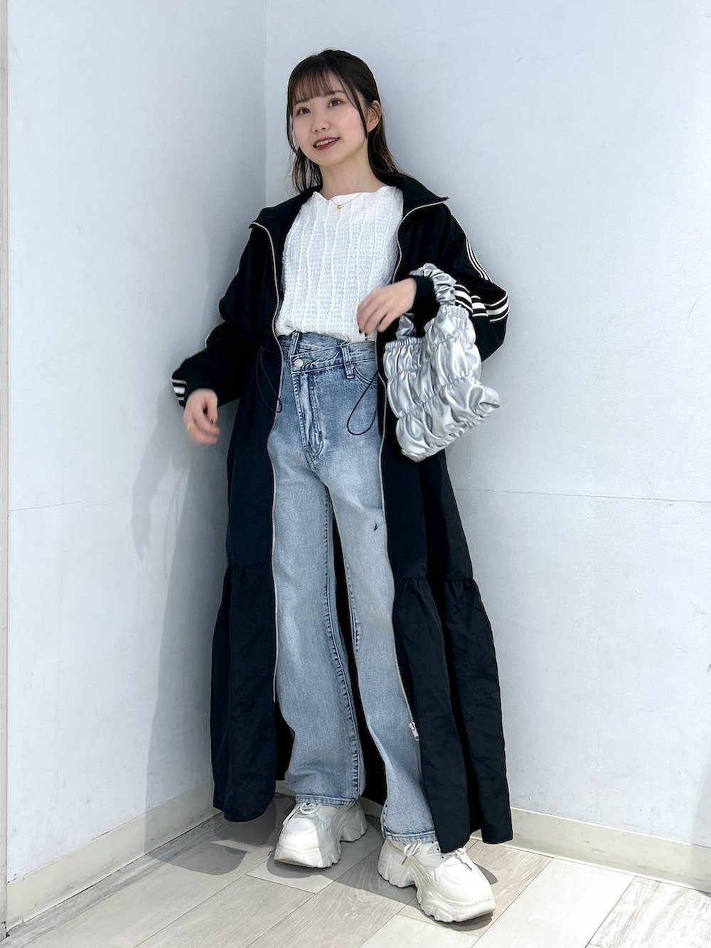 たの(LOWRYS FARM ルミネ荻窪)｜LOWRYS FARMのTシャツ/カットソーを使ったコーディネート - WEAR