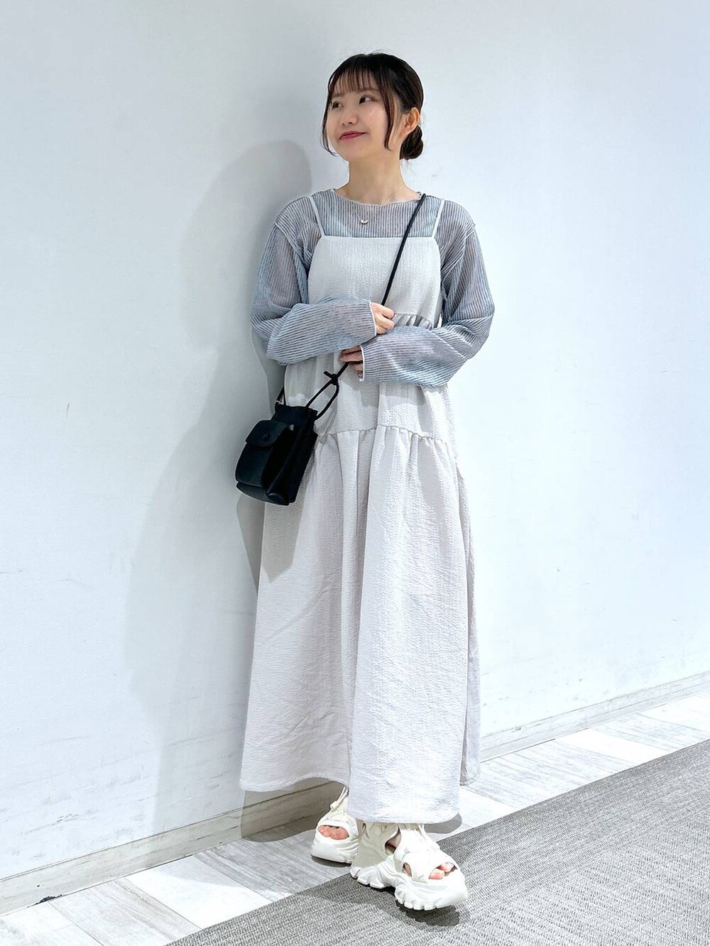 たの(LOWRYS FARM ルミネ荻窪)｜LOWRYS FARMのワンピースを使ったコーディネート - WEAR