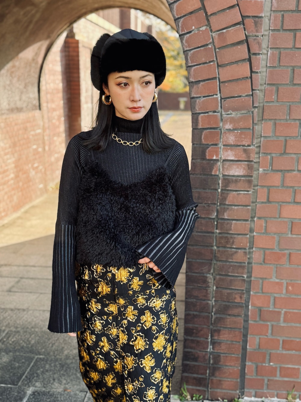 IMOKOさんの「2way花柄ジャガードスカート（NOISE MAKER）」を使ったコーディネートの4枚目の写真