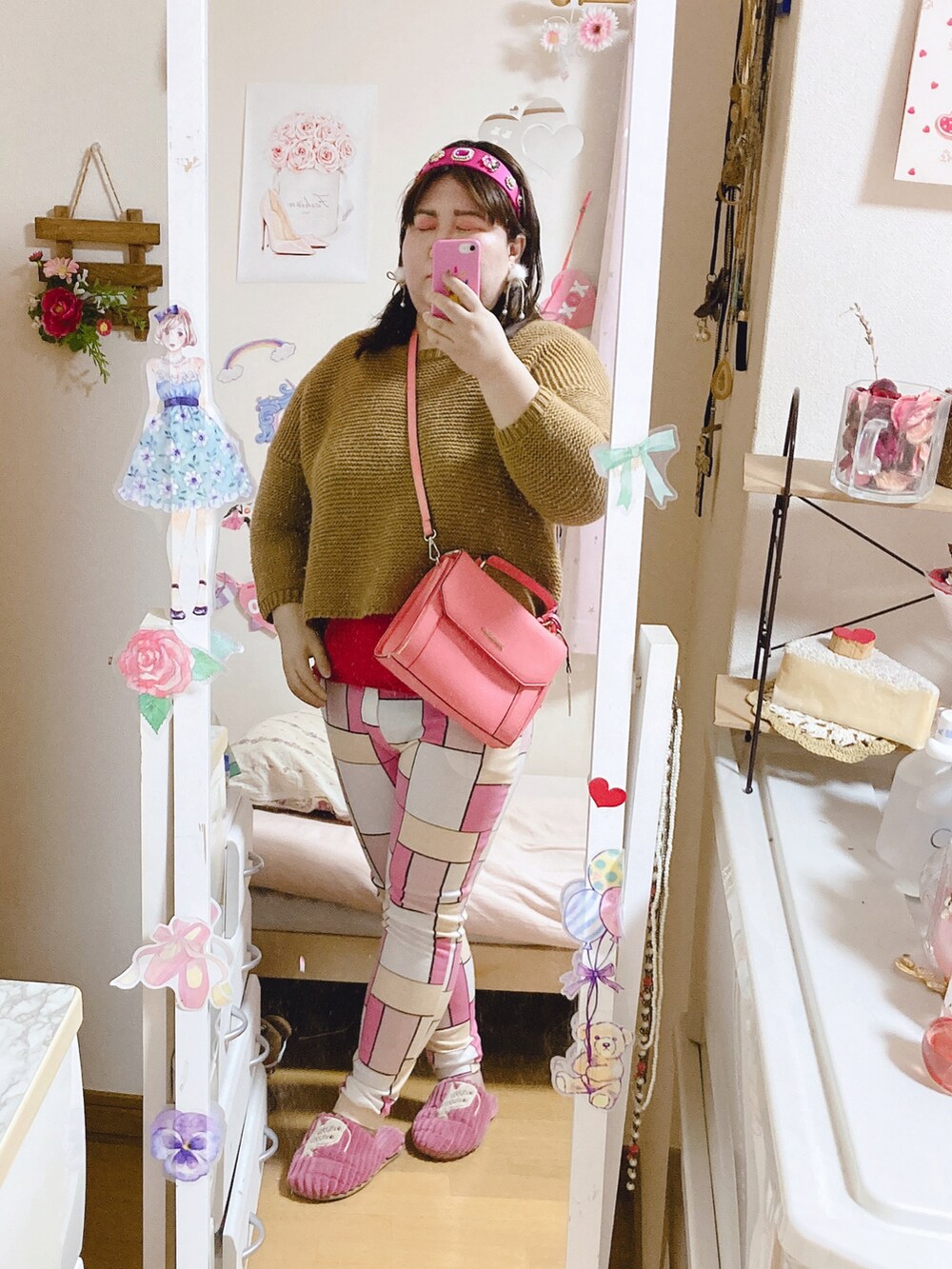 「りおん系、バレンタイン、チョコ色に染まれ」｜「& chouetteの2WAYバッグ（ショルダーバッグ、ピンク系）」を使った、麗園ファンタジー〇*ﾟさん（レディース・162cm）の冬コーディネートの2枚目の写真