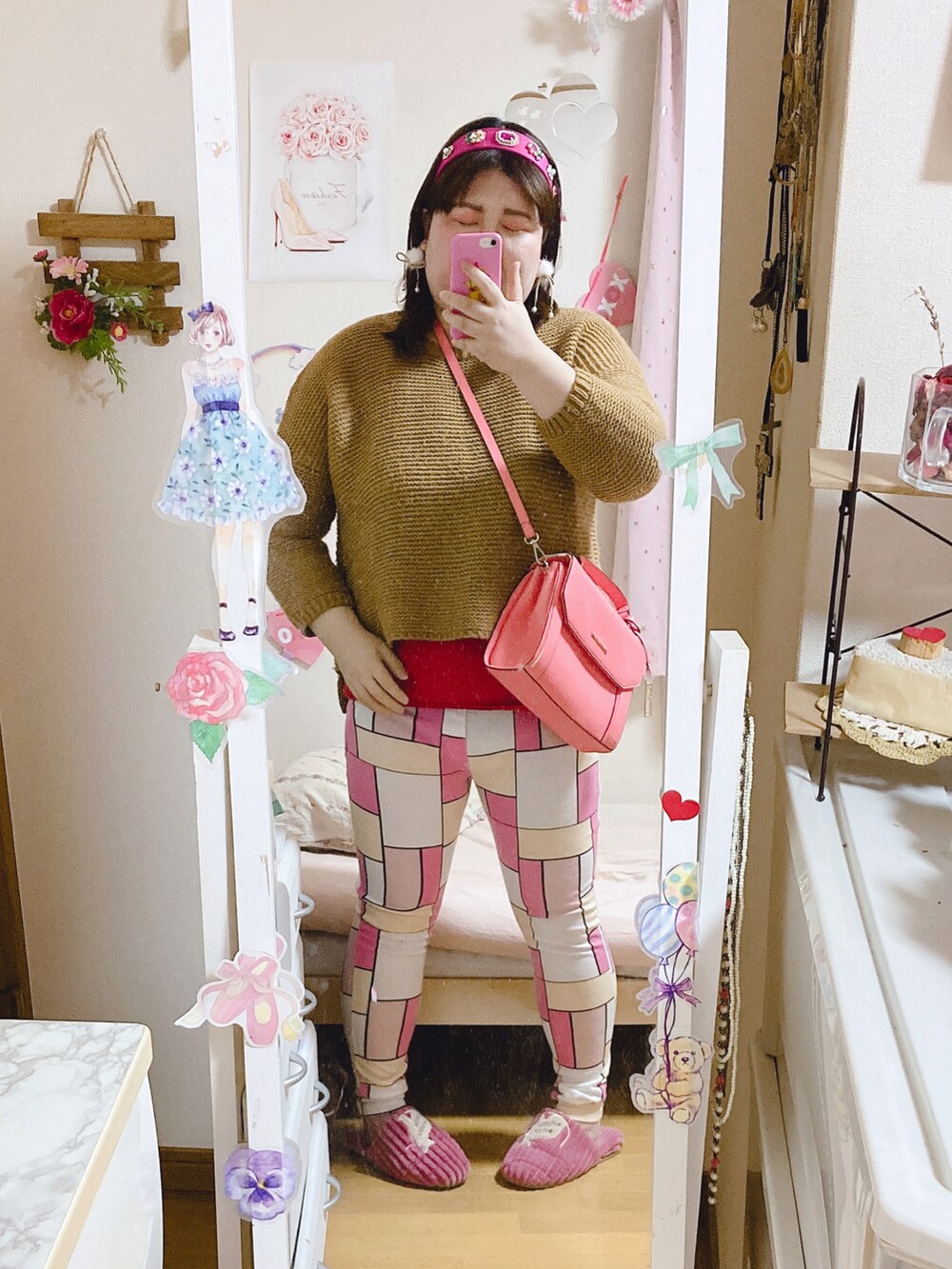 「りおん系、バレンタイン、チョコ色に染まれ」｜「& chouetteの2WAYバッグ（ショルダーバッグ、ピンク系）」を使った、麗園ファンタジー〇*ﾟさん（レディース・162cm）の冬コーディネートの3枚目の写真