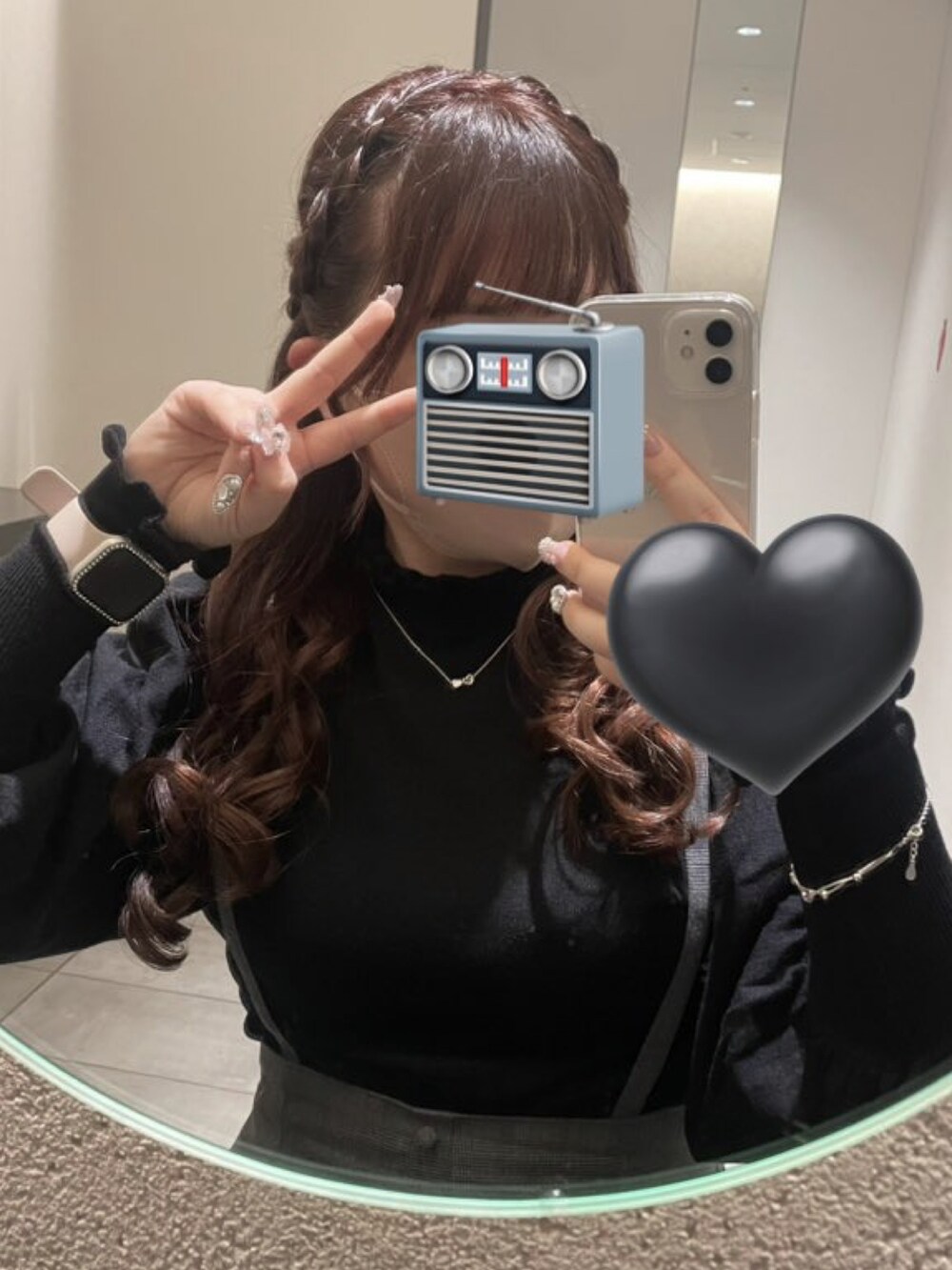 「春コーデ、きれいめカジュアル、オトナカジュアル、休日スタイル、おでかけコーデ、大人かわいい、大人女子、春服みてみて、お洒落さんとつながりたい、低身長コーデ、大人コーデ、ootd、ボリューム袖、袖ボリューム、マーメイドスカート」｜「EATMEのFRONTボタンマーメイドスカート（スカート、その他）」を使った、hammerさん（骨格ストレート・レディース・151cm）の春コーディネートの2枚目の写真