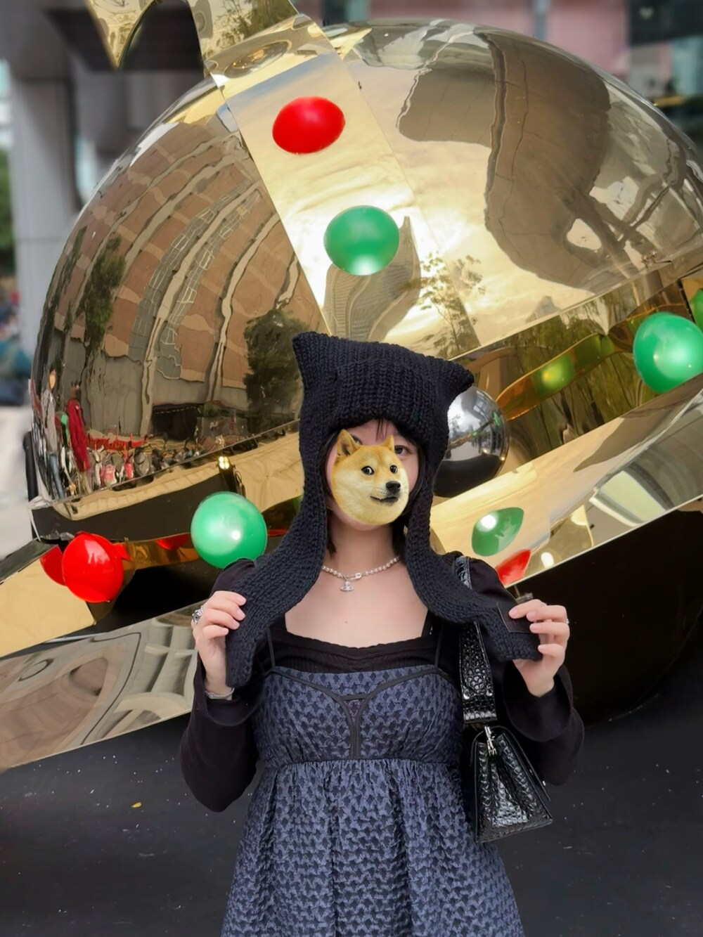 「Vivienne Westwoodのアイテム（ショルダーバッグ、ブラック系）」を使った、Kaiju🐈‍⬛さん（レディース・158cm）の冬コーディネートの2枚目の写真