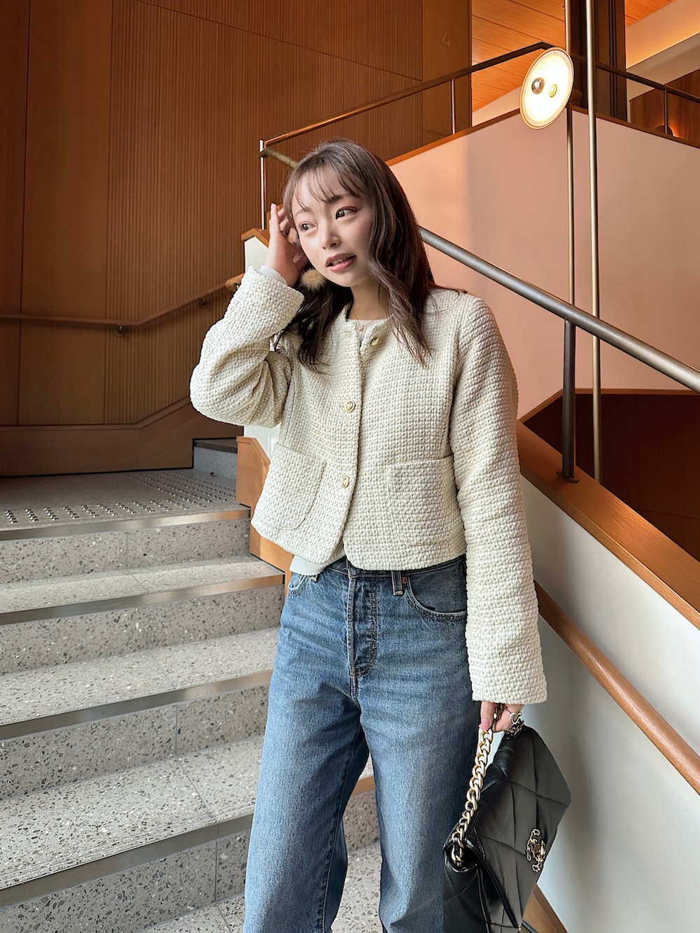 ゆみ: CHANEL シャネル ツイード デニム ノーカラージャケット CHANEL（シャネル） ジャケット ブラック ネイビー クリスタル CC ロゴ