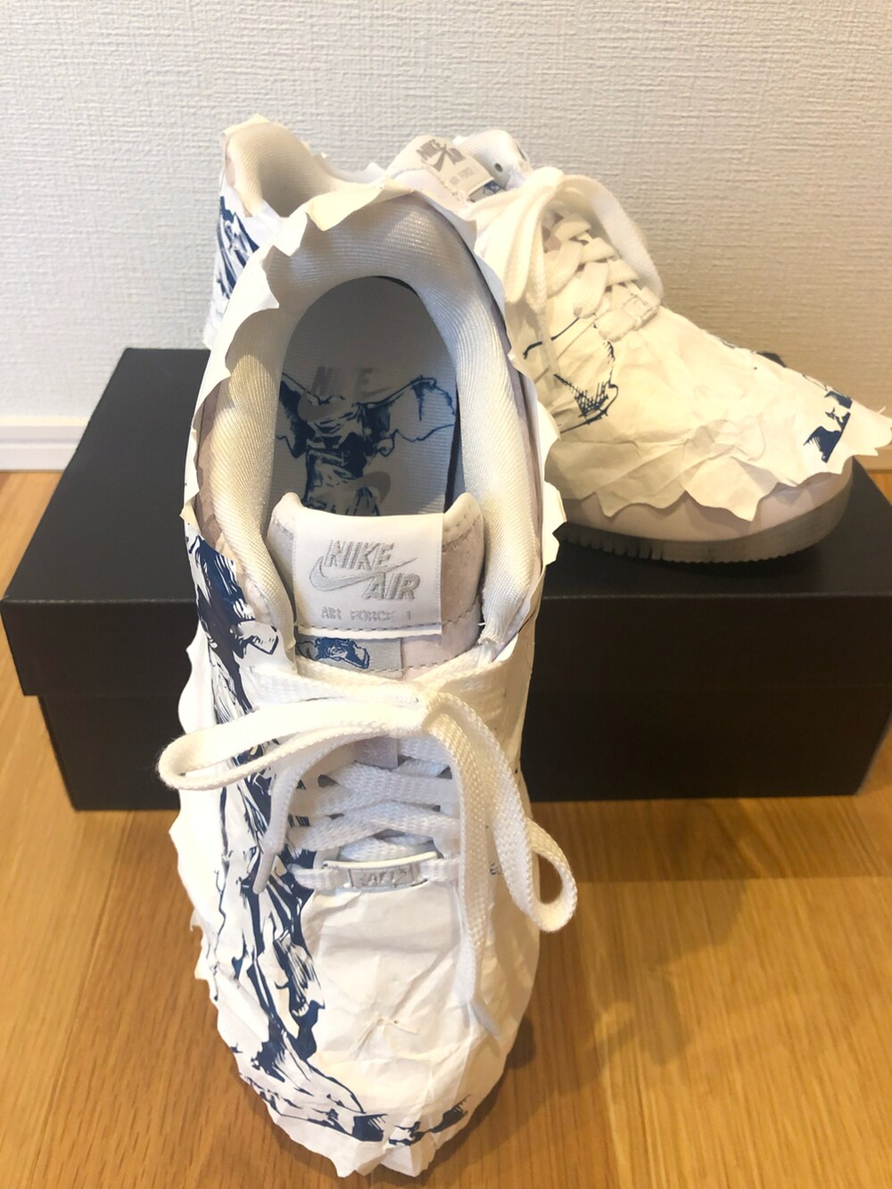 「おやこーで。、サモトラケのニケ、ニケ、NIKE、スニーカー、aj1、AIRMAX90、UT、ルーブル美術館、NeWo」|「POLO RALPH LAURENのコーデュロイ バケット ハット(ハット、グリーン系)」を使った、mai✺maiさん(レディース・158cm)の冬コーディネートの3枚目の写真