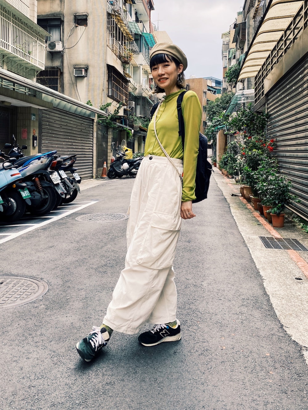 「MOUSSYのCANVAS ベレー（ハンチング/ベレー帽、ベージュ系）」を使った、さいさん（レディース・158cm）の春コーディネートの2枚目の写真