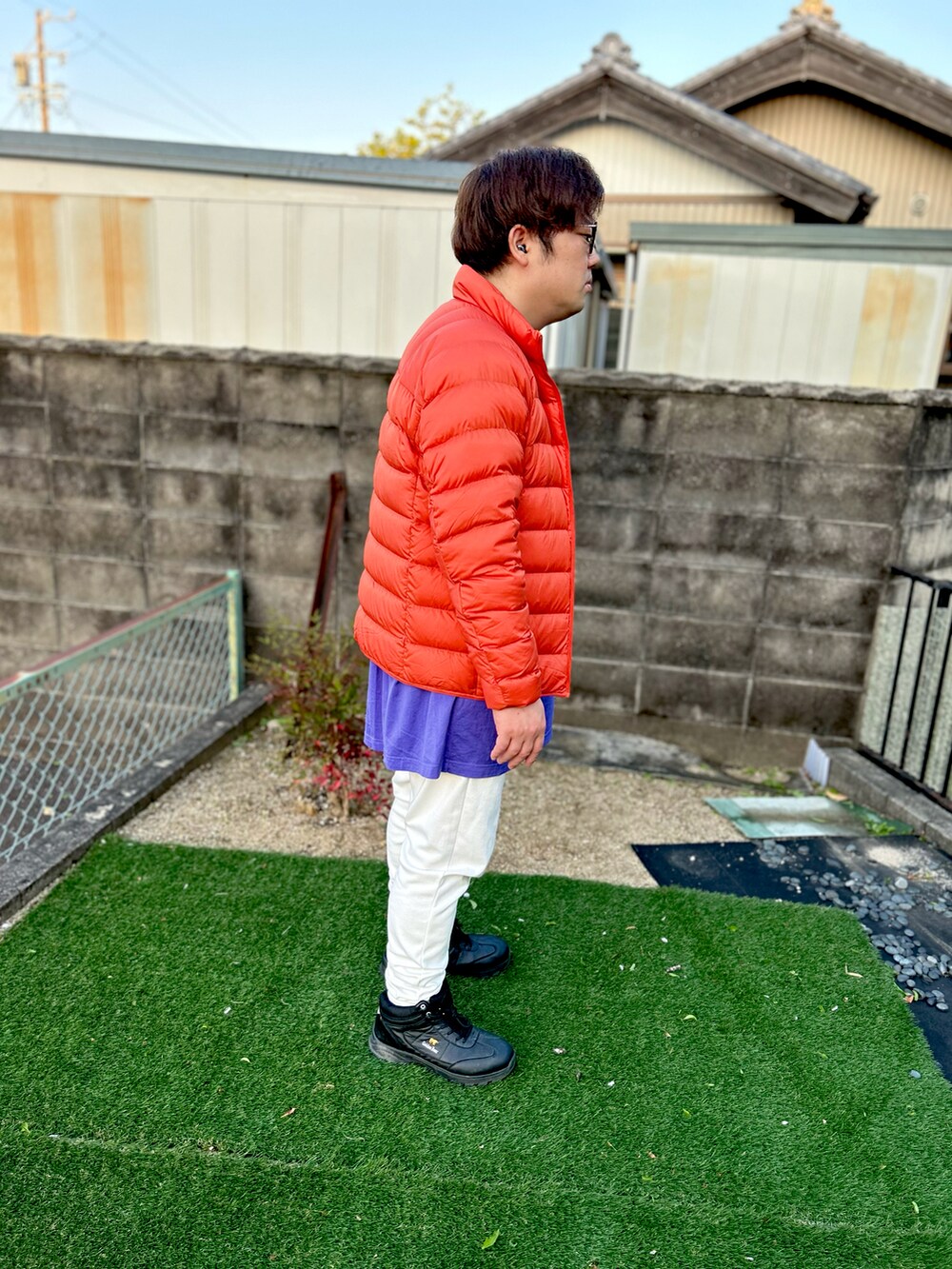 「Rocky Monroeのアイテム（スウェットパンツ、ホワイト系）」を使った、osamu0501さん（メンズ・165cm）の春コーディネートの5枚目の写真