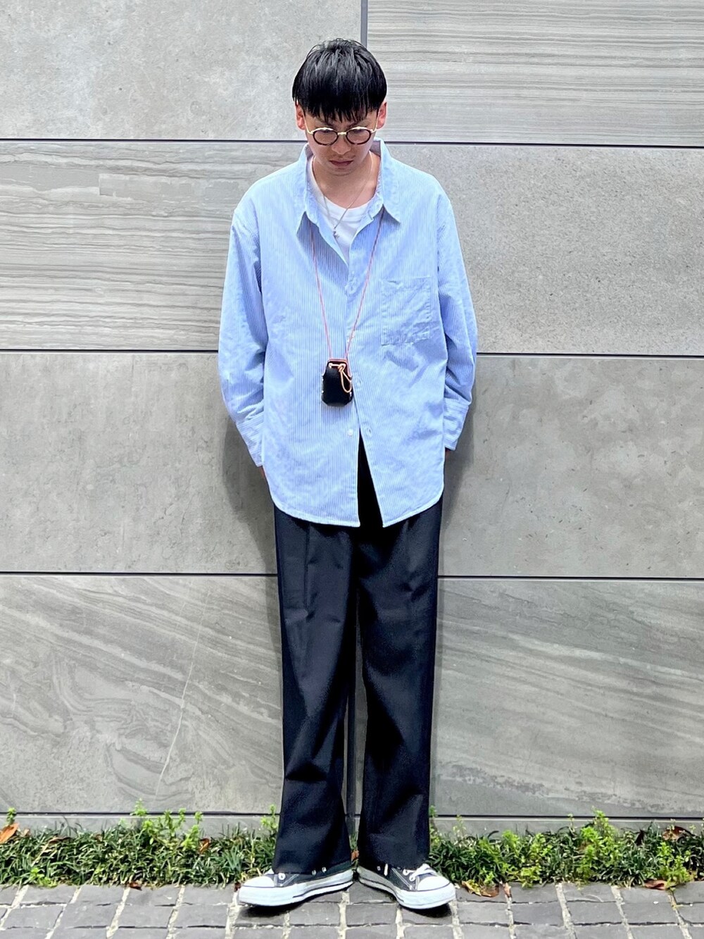 「エドウィン、edwin、edwinjapan、ポリス、POLICE」｜「EDWINの【ZOZO】【WEB限定】EDWIN STEPMARK オーバーサイズ ボックスシルエット　ビッグシャツ　長袖　　L/S（シャツ/ブラウス、ブルー系）」を使った、 松波 侑亮さん（メンズ・164cm）の春コーディネートの4枚目の写真