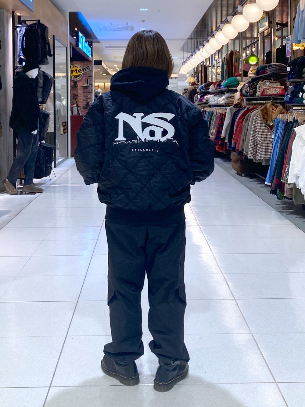 「キルティング、XLARGE、いいね、save、フォローお願いします🤑、ストリート、低身長、低身長コーデ、低身長女子、Nas」｜「XLARGEのXLARGE x NAS BOMBER JACKET（ブルゾン、ブラック系）」を使った、沼田亜樹さん（レディース・156cm）の冬コーディネートの2枚目の写真