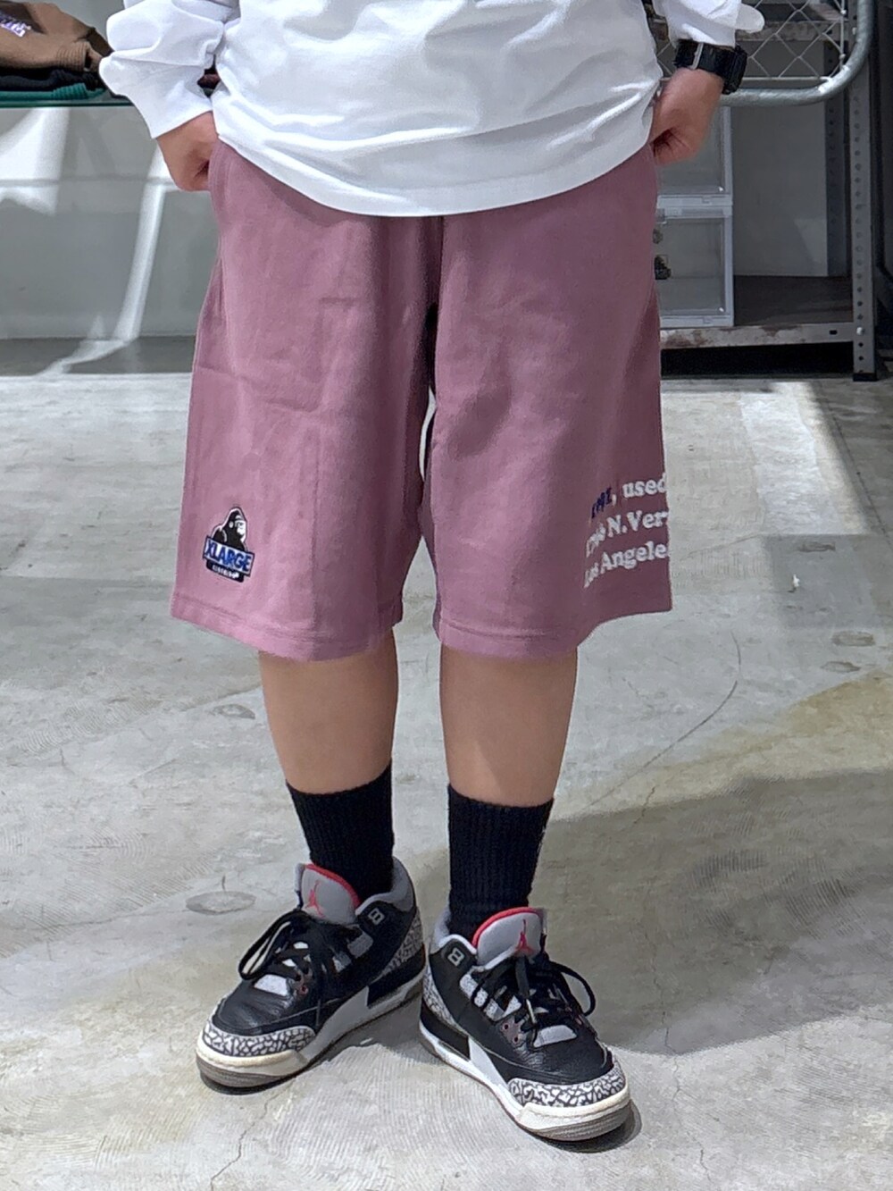 「今日のコーデ、春服コーデ、ラクチンコーデ、オトナカワイイ、XLARGE、Champion、いいね、save、フォローお願いします🤑、ストリート、低身長、低身長コーデ、低身長女子」｜「XLARGEのRIPSTOP ONE SHOULDER BAG（ショルダーバッグ、パープル系）」を使った、沼田亜樹さん（レディース・156cm）の春コーディネートの5枚目の写真