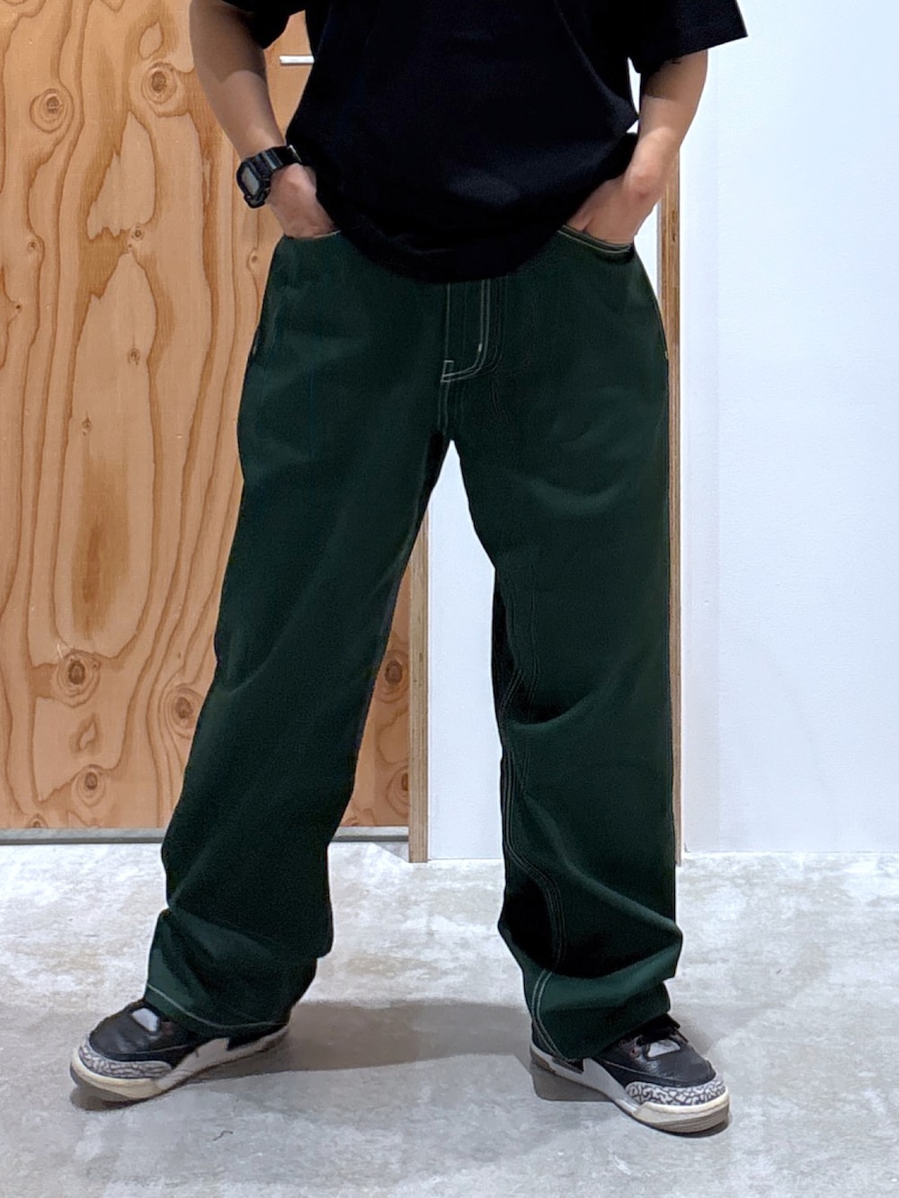 「Tシャツ/カットソー、XLARGE、いいね、save、フォローお願いします🤑、ストリート、ラクチンコーデ、低身長、低身長コーデ、低身長女子」｜「XLARGEのGRAFFITI OG S/S TEE（Tシャツ/カットソー、ブラック系）」を使った、沼田亜樹さん（レディース・156cm）の春コーディネートの5枚目の写真