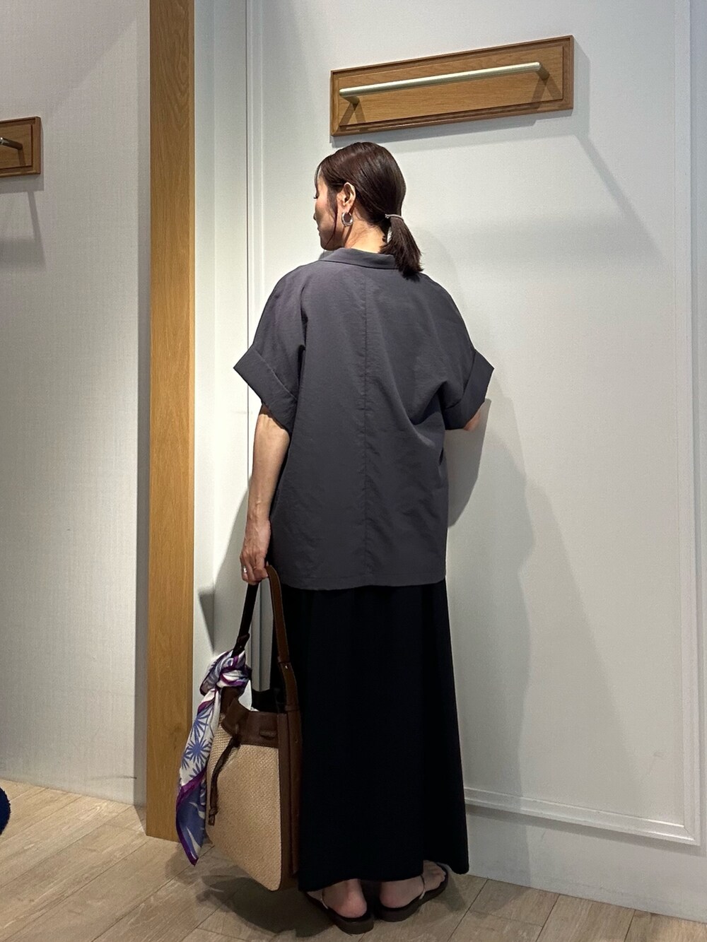 「ワンピース、ワンピーススタイル、ワンピースコーデ、ジャケットスタイル、ジャケット、ジャケットコーデ、半袖ジャケット、150cm台コーデ、低身長コーデ、低身長女子、休日スタイル、大人ファッション、夏服コーデ、夏ファッション、キレイめコーデ」｜「MICO COULIERのリブメランジカットソー異素材ワンピース（ワンピース、ブラック系）」を使った、daimonさん（レディース・154cm）の夏コーディネートの10枚目の写真