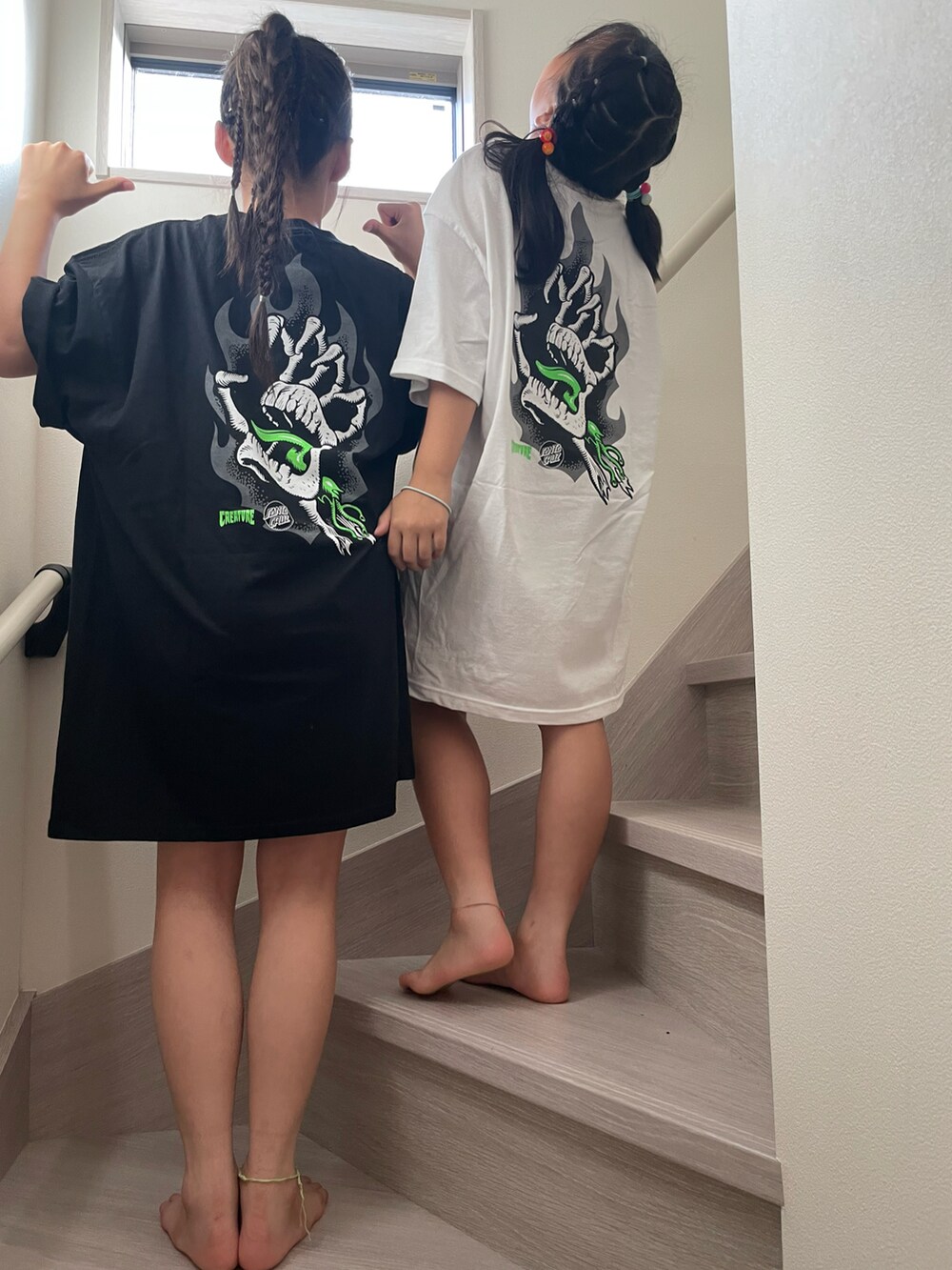 「キッズファッション、キッズコーデ、女の子、スケータースタイル、サンタクルーズ、クリーチャー」｜「CREATUREのアイテム（Tシャツ/カットソー、ホワイト系）」を使った、☆Rico☆さん（キッズ・142cm）の夏コーディネートの2枚目の写真