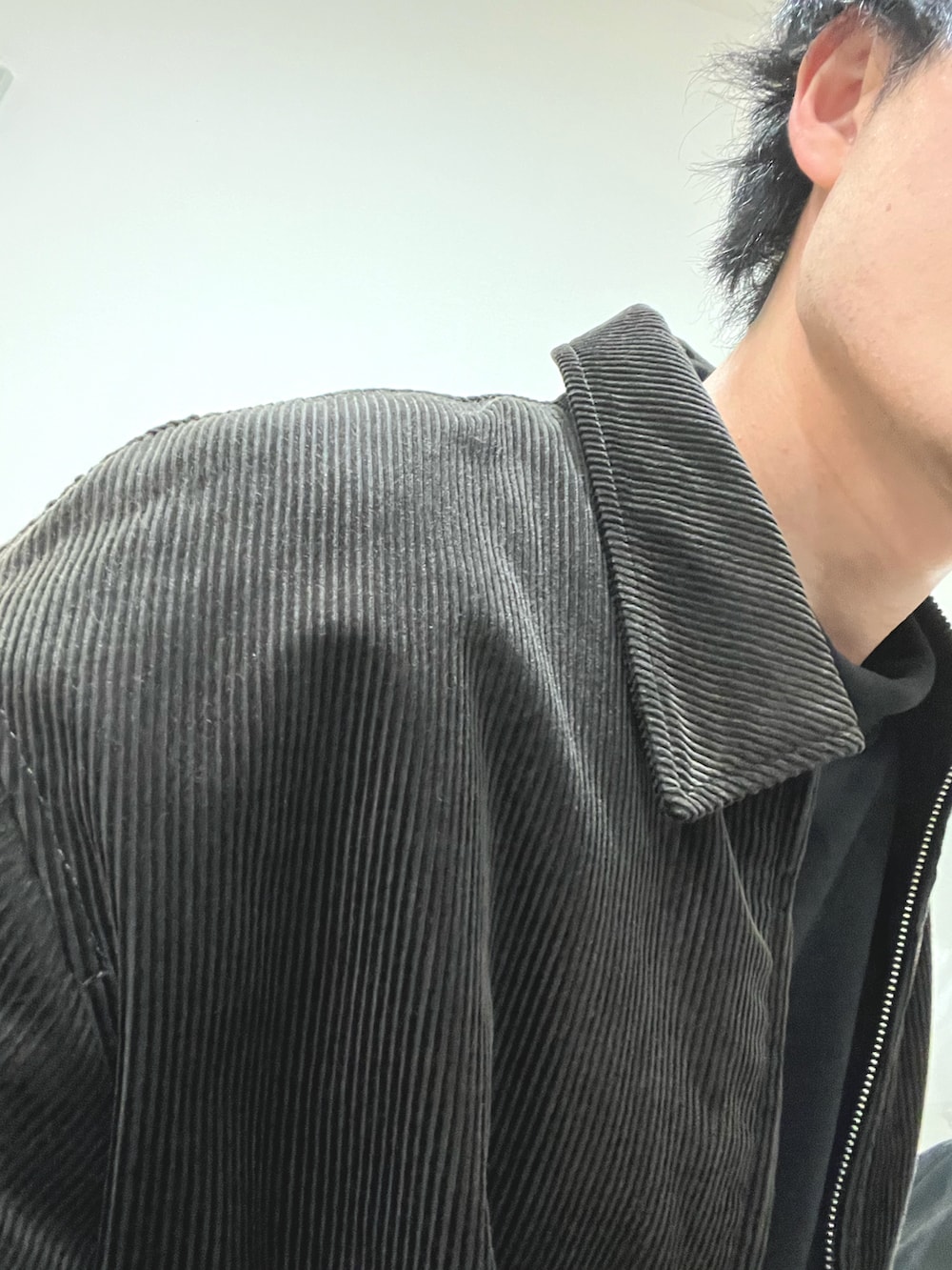 「デート、デートコーデ、プチプラ、プチプラコーデ、ブルゾン、ファッションを楽しもう、秋服、カジュアルコーデ、WYM、remer、edel、UNIQLO、ユニクロ、オトナカジュアル、休日スタイル」｜「EDELのEDEL -2wayタートルネックT（Tシャツ/カットソー、ブラック系）」を使った、yuuukeyさん（メンズ・164cm）の秋コーディネートの3枚目の写真