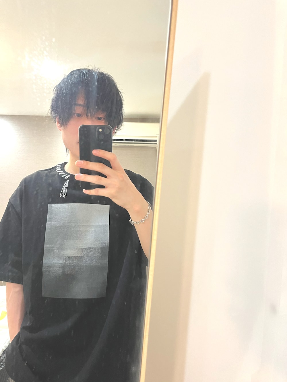 「最近のいい感じコーデ、カジュアルコーデ、メンズファッション、remer、maisonspecial、夏コーデ、きれいめカジュアル、プチプラ、プチプラコーデ、ワイドパンツ、モノトーンコーデ、韓国ファッション、休日コーデ、ブラック、初夏コーデ」｜「remerのloose basic wide PT /ルーズベーシックワイドパンツ（その他パンツ、ブラウン系）」を使った、yuuukeyさん（メンズ・164cm）の春コーディネートの3枚目の写真