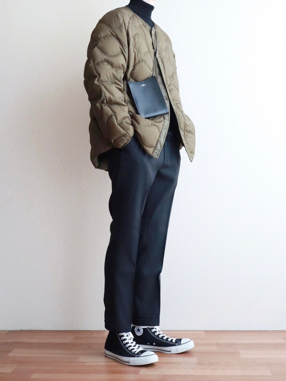 UNIQLO - ホワイトマウンテニアリングウルトラライトダウンオーバーサイズジャケットSオリーブ UNIQLO ウルトラライトダウン【White Mountaineering】コラボ