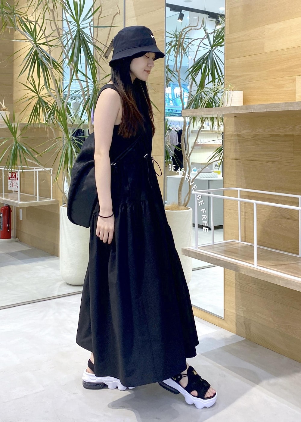 sana.nさんの「ドロストロングワンピース（NERGY）」を使ったコーディネートの7枚目の写真