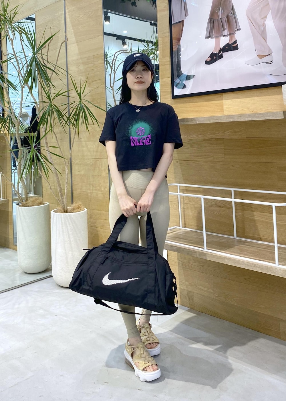 sana.nさんの「【NIKE】ナイキ エア マックス KOKO サンダル ウィメンズ（NIKE）」を使ったコーディネートの2枚目の写真