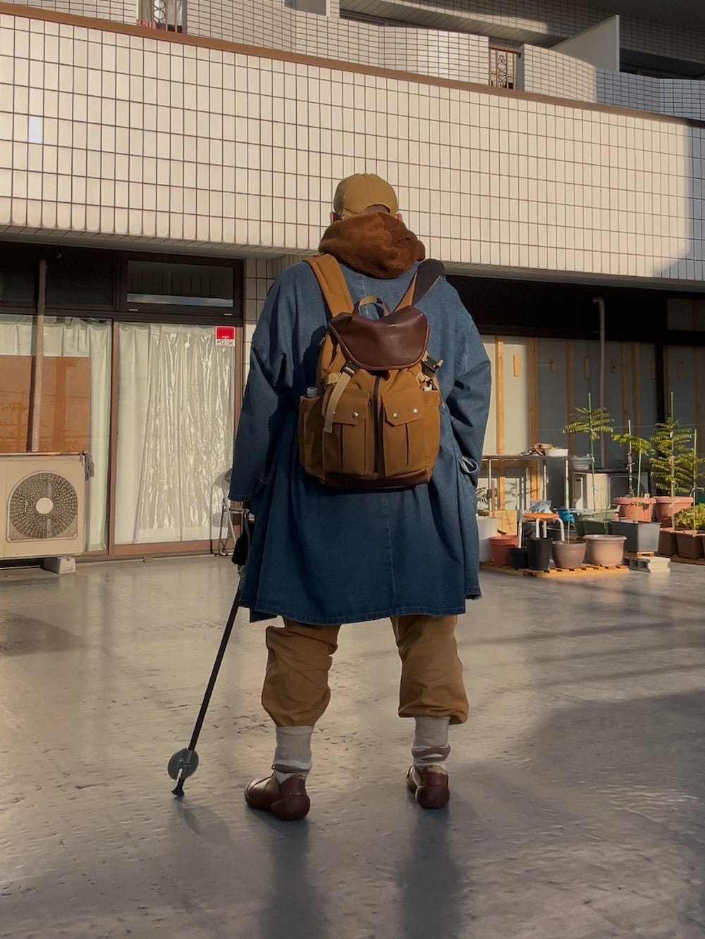 「冬コーデ、デブでもオシャレ、デブですがなにか？、メガネおやじ、杖」｜「go slow caravanのアイテム（キャップ、ベージュ系）」を使った、メルヘン翁さん（メンズ・178cm）の冬コーディネートの4枚目の写真