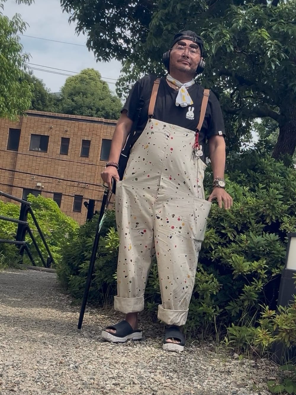 「杖、メガネおやじ、メガネ×帽子、オーバーオール、デブでもオシャレ」｜「COOKMANのアイテム（サロペット/オーバーオール、その他）」を使った、メルヘン翁さん（メンズ・178cm）の夏コーディネートの3枚目の写真