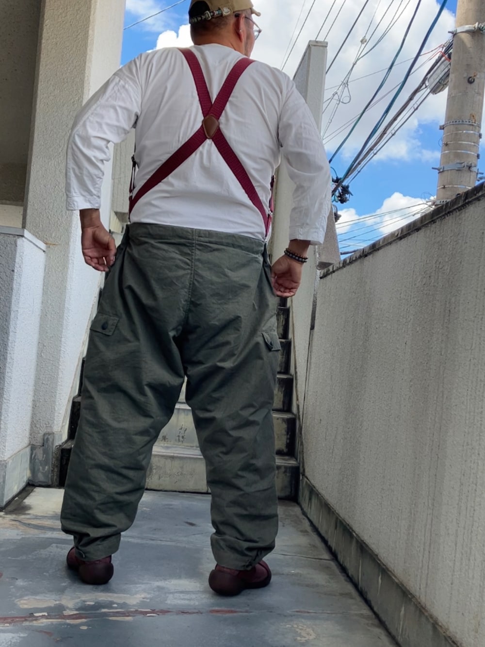 「おじさんコーデ、おじさんだって服が好き、オジかわ、デブでもオシャレ、デブでもオシャレしたい、デブですがなにか？、和テイスト、和風コーデ、デブコーデ」｜「江戸一の鯉口のアイテム（その他トップス、ホワイト系）」を使った、メルヘン翁さん（メンズ・178cm）の秋コーディネートの2枚目の写真