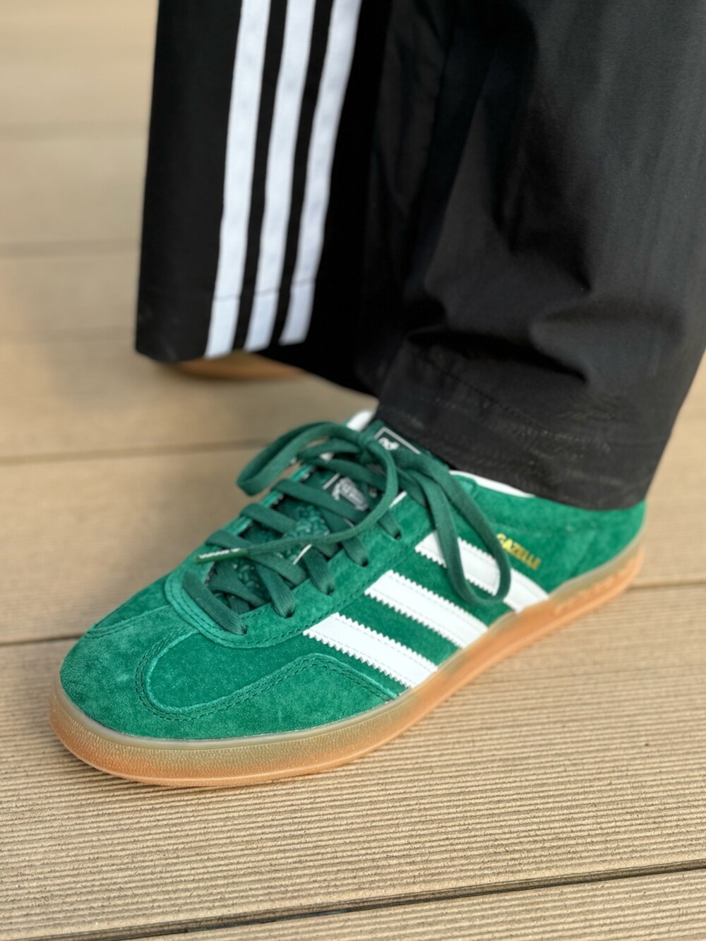 LIN(アディダス ブランドセンター RAYARD MIYASHITA PARK)｜adidasの