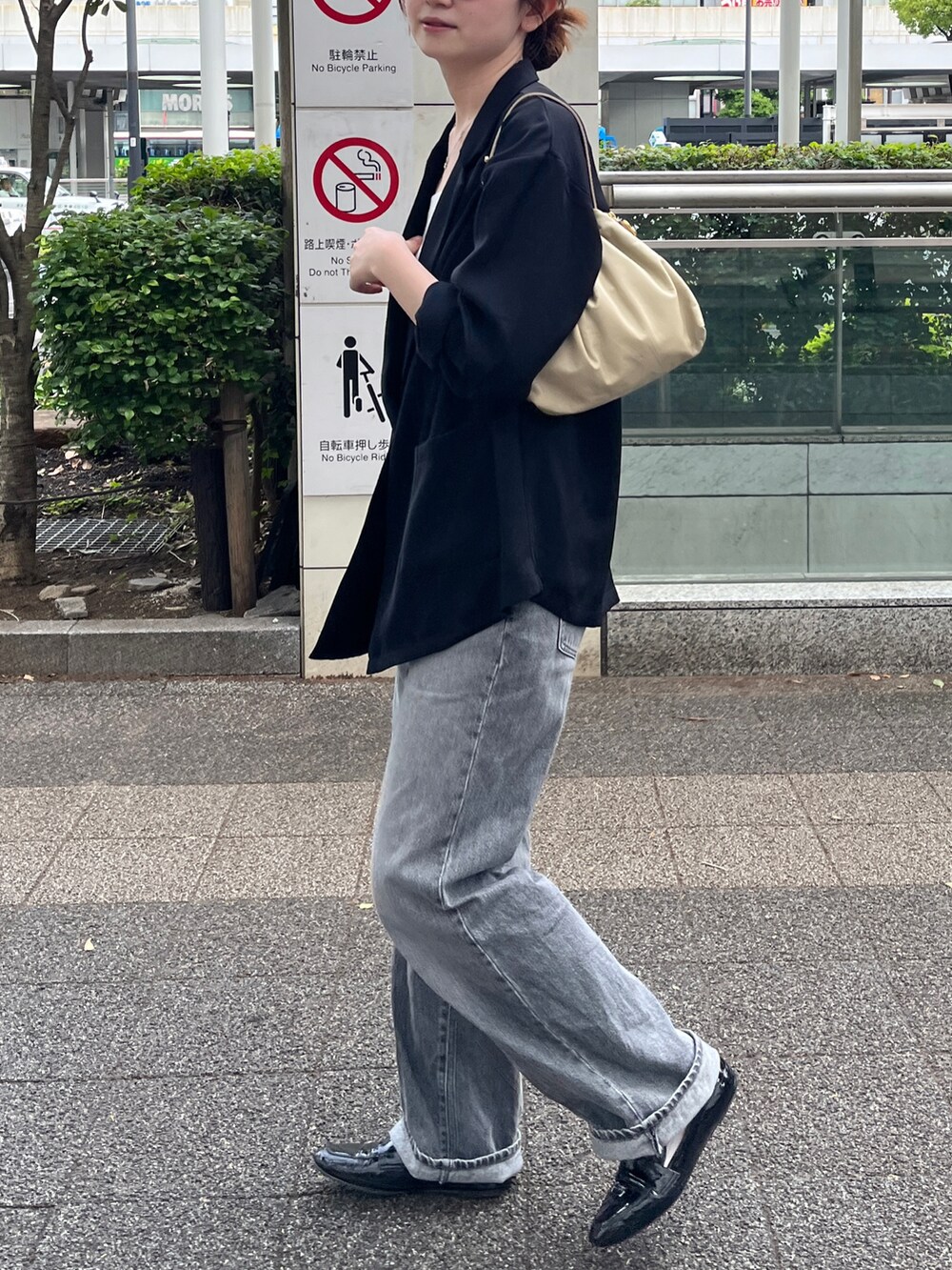 gem_by russet》レザーワンハンドルバッグ (CE-1014-SNS)を使っ