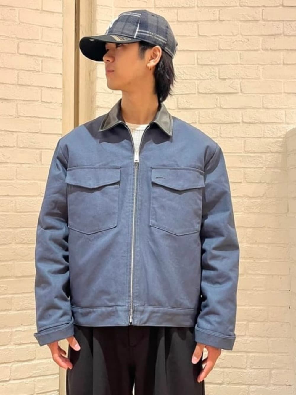 「冬アウター、秋冬コーデ、カジュアルコーデ、キャップ、ストリートコーデ、チェック」｜「NEW ERAの【別注】NEW ERA / Retro Crown 9FIFTY Check（キャップ、ブラック系）」を使った、B:MING by BEAMS MENさん（メンズ・168cm）の秋コーディネートの4枚目の写真