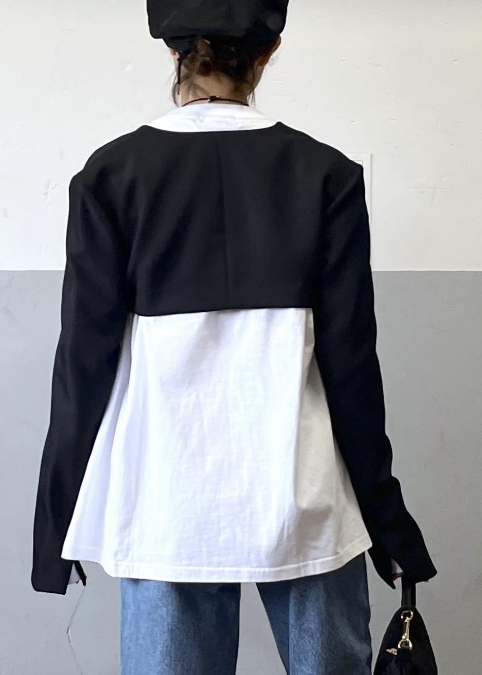 「ホワイト、プルオーバー、長袖、クルーネック、プリント、Tシャツ、ロゴ、パンツ、ブルー、デニム、テーパード、パンプス、ポインテッドトゥ、ヒール、ADAM ET ROPÉ」|「NEEDBY heritageの【NEEDBY for ADAM ET ROPE'】別注 FIT HIGHRISE TAPERED(デニムパンツ、ブルー系)」を使った、tampoさん(レディース・158cm)の冬コーディネートの8枚目の写真