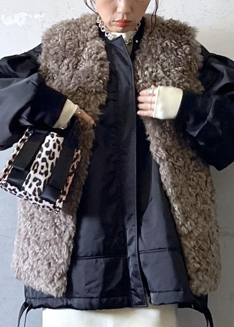 「冬コーデ、デートコーデ、お出かけコーデ、女子会コーデ、大人カジュアル、レイヤード、スカートスタイル、体型カバー、別注アイテム、ADAM ET ROPÉ、ナチュラル、イエベ春、敏感、低身長、ジャケット/アウター」｜「ADAM ET ROPE'の【サステナブル】フォルムニットワンピース（ワンピース、ホワイト系）」を使った、tampoさん（レディース・158cm）の秋コーディネートの5枚目の写真