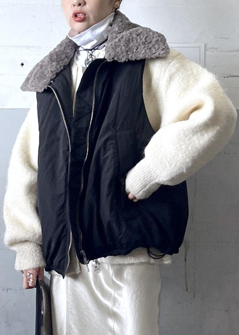 「Waccessories_pickup、アウターコレクション、SPECIAL PRICE、冬コーデ、デートコーデ、お出かけコーデ、女子会コーデ、大人カジュアル、レイヤード、スカートスタイル、カジュアルコーデ、別注アイテム、コラボアイテム、ADAM ET ROPÉ、ナチュラル」|「ADAM ET ROPE'のボリュームソールベルトクロッグ(サンダル、ブラック系)」を使った、tampoさん(レディース・158cm)の冬コーディネートの5枚目の写真