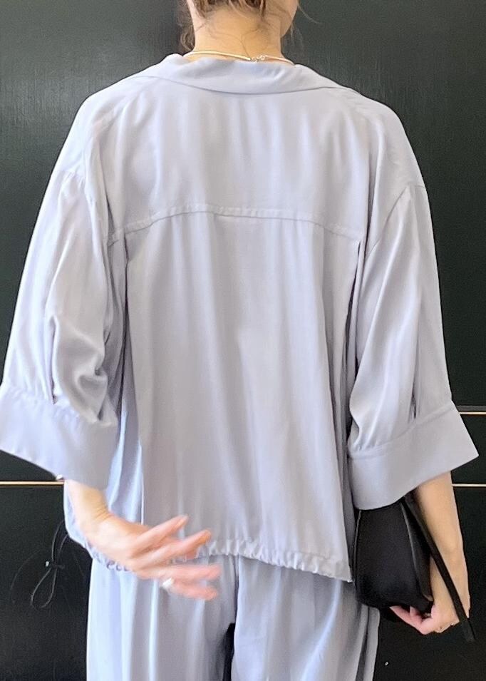 「イエベ春、イエベスプリング、ナチュラル、allege、アレッジ、シャツ、ジャケット、パンツ、ブルー、ワイド、ストレート、スニーカー、ADAM ET ROPÉ、FEMME、骨格ナチュラル」｜「ADAM ET ROPE'の【セットアップ対応】イージーレーヨンクロップドシャツ（シャツ/ブラウス、ブルー系）」を使った、tampoさん（レディース・158cm）の夏コーディネートの6枚目の写真