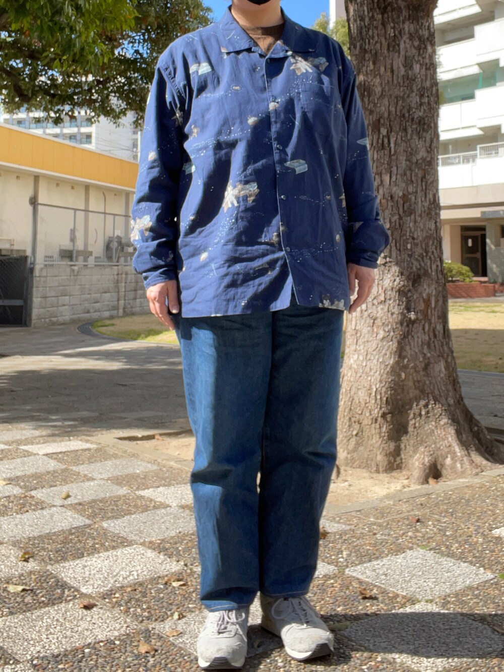 「MARKAWARE、Porter Classic、CIOTA、アロハシャツ」｜「PORTER CLASSICのアイテム（シャツ/ブラウス、ブルー系）」を使った、SPADE25さん（レディース・167cm）の春コーディネートの2枚目の写真