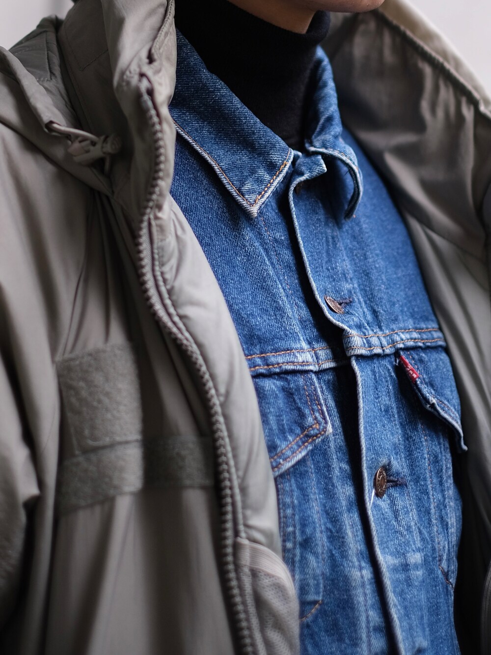 「カジュアルコーデ、シンプルスタイル、冬のコーデ、シンプル、おしゃれさんと繋がりたい、大人カジュアル、ootd、ootdtw、ECWCS、ecwcs level7、Levi's、HEUGN、古着、古着MIX、level7」｜「Levi'sの【ヴィンテージ古着】90's Levi's/リーバイス 70506-0216 デニムジャケット USA製（デニムジャケット、ブルー系）」を使った、Kさん（メンズ・174cm）の冬コーディネートの5枚目の写真
