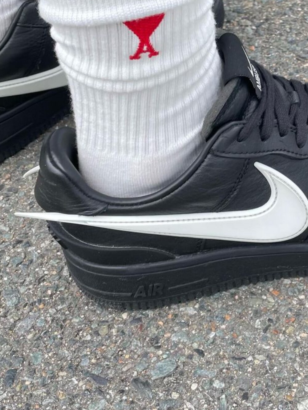 NIKE AMBUSH ブラックレザー スニーカー Nike AMBUSH Air Force 1アンブッシュエアフォースワンブラック (Nike