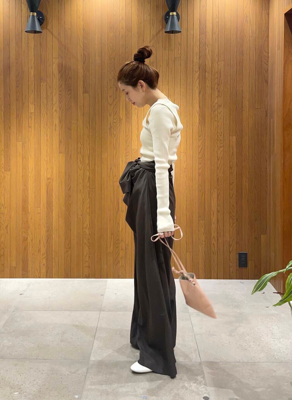 ai167(URBAN RESEARCH なんばCITY)|URBAN RESEARCHのニット/セーターを使ったコーディネート - WEAR