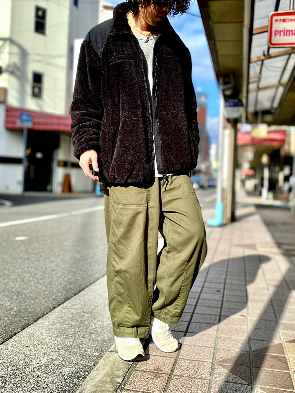 「HINSON、FREAK’Ｓ STORE、ECWCS、ecwcs level3、LEVEL3、ikka、ベイカーパンツ、ミリタリー、ミリタリージャケット、new balance 996、military、カーゴパンツ、フリース、MONO-MART、エクワックス」｜「HINSONのHINSON/ヒンソン LEVEL3 フリースジャケット/フリースジャケット/ECWCS（ブルゾン、ブラック系）」を使った、KEITA(ΦωΦ)さん（メンズ・182cm）の冬コーディネートの3枚目の写真