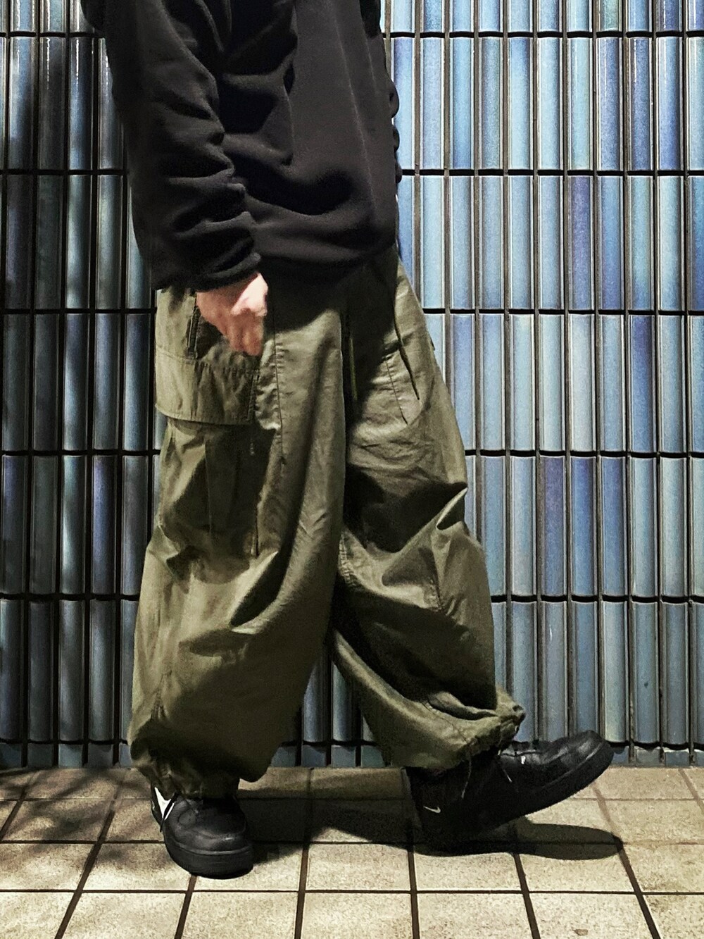 「パタゴニア、パタゴニアレトロX、パタゴニアのフリース、patagonia、patagoniaのフリース、Patagoniaレトロx、スナップT、シンチラ、シンチラスナップT、ニードルス、ニードルズ、NEEDLES、ヒザデルパンツ、ネペンテス、クリスマスに着たい服」｜「patagoniaのSynch Snap-T pullover（トップス、ブラック系）」を使った、KEITA(ΦωΦ)さん（メンズ・182cm）の冬コーディネートの3枚目の写真