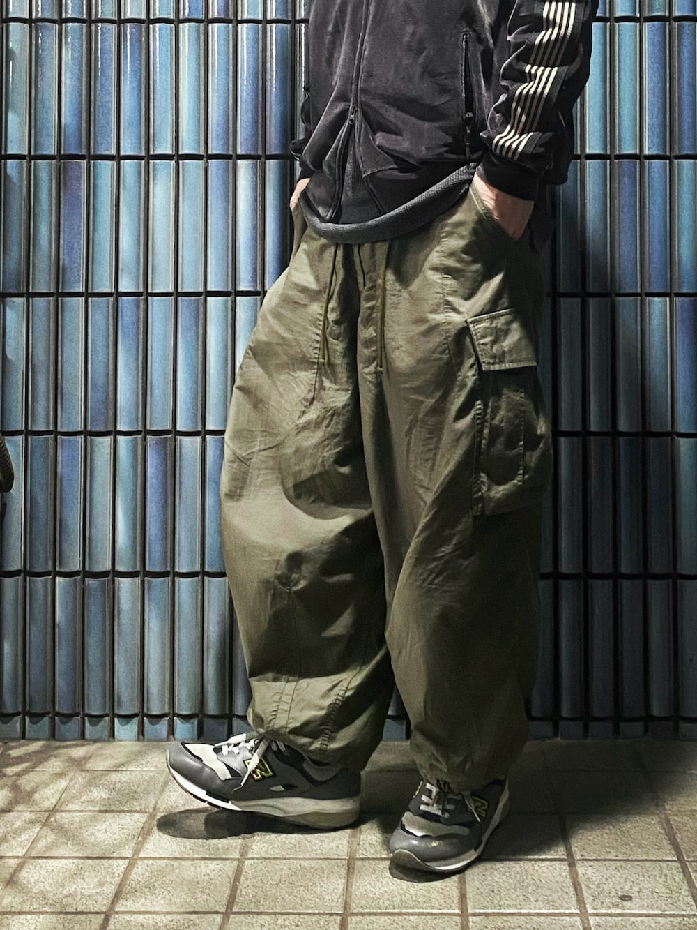 KEITA(ΦωΦ)｜Needlesのジャージを使ったコーディネート - WEAR