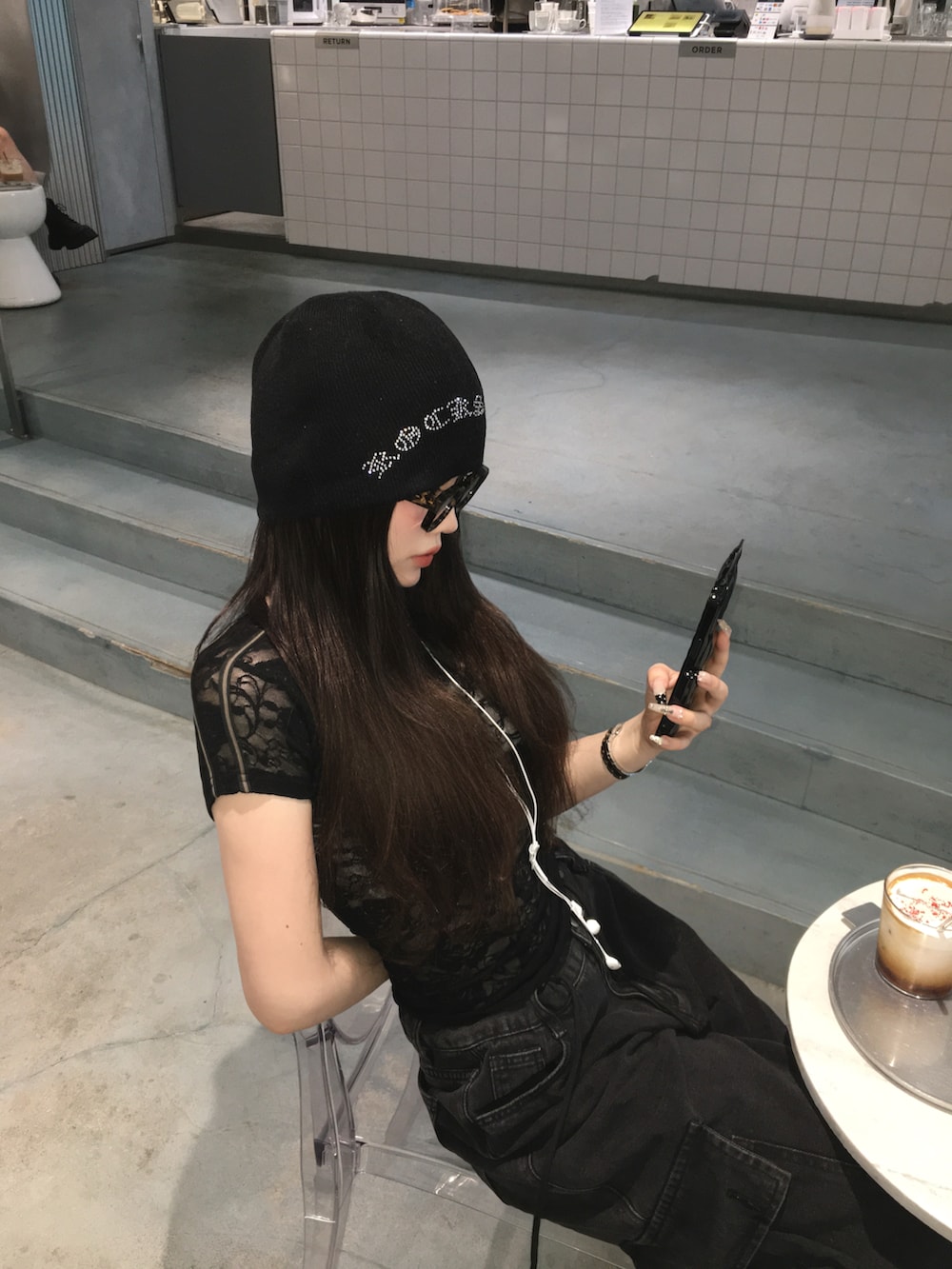 「シンプル、韓国ファッション、レーストップス、雨の日コーデ、レース」｜「BRANKのアイテム（ファッション雑貨、その他）」を使った、深結(みゆ)さん（骨格ストレート・レディース・159cm）の夏コーディネートの2枚目の写真