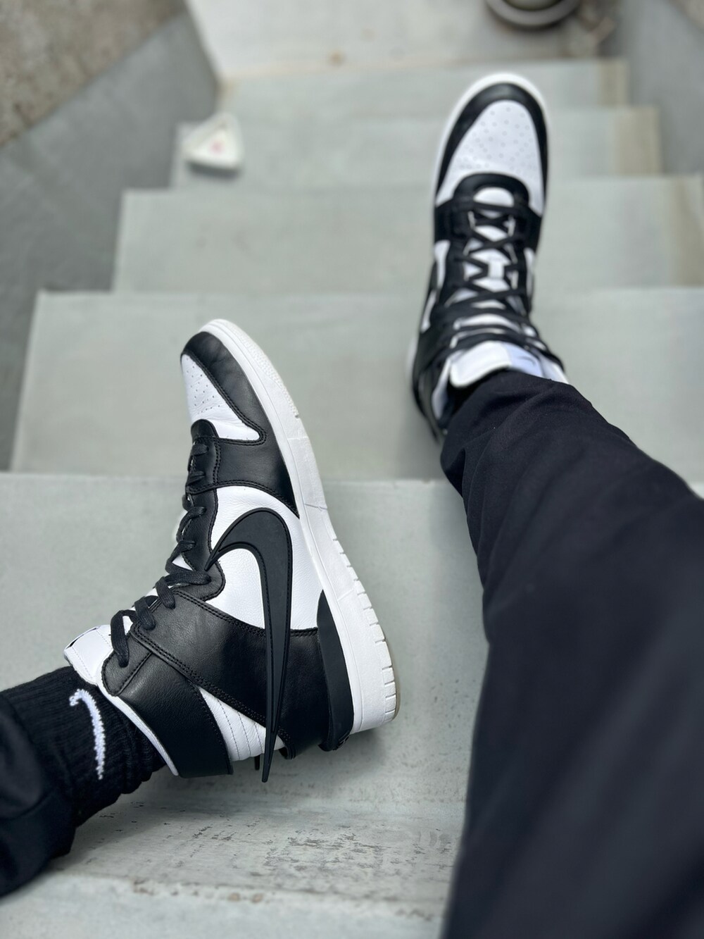 たー｜AMBUSH × NIKE DUNK HIGHのスニーカーを使った春コーディネート