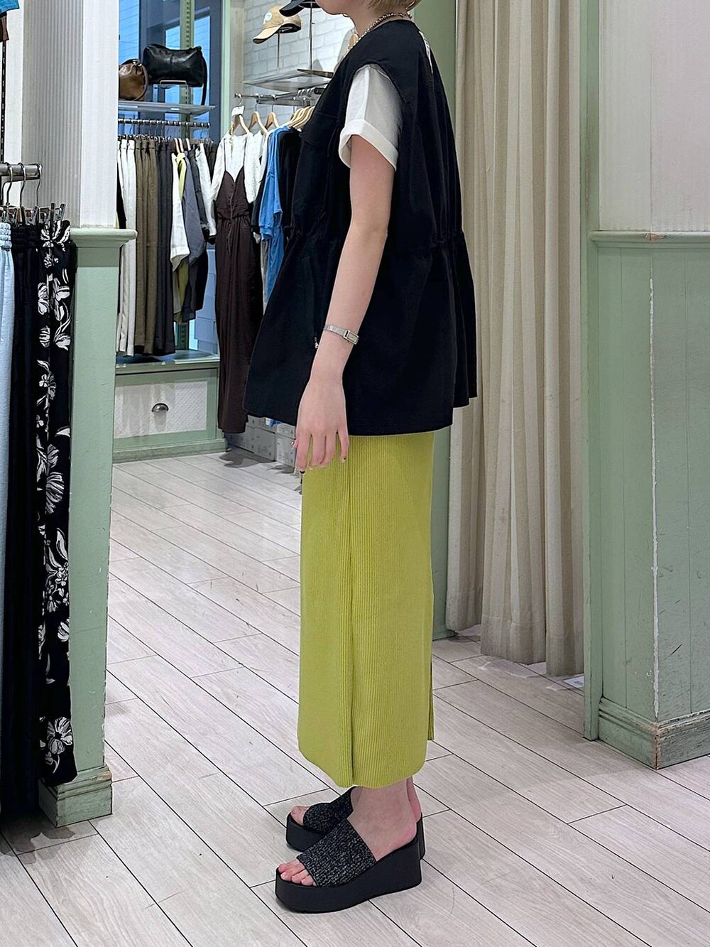 shiori(LOWRYS FARM 御殿場プレミアムアウトレット)|LOWRYS FARMのスカートを使ったコーディネート - WEAR