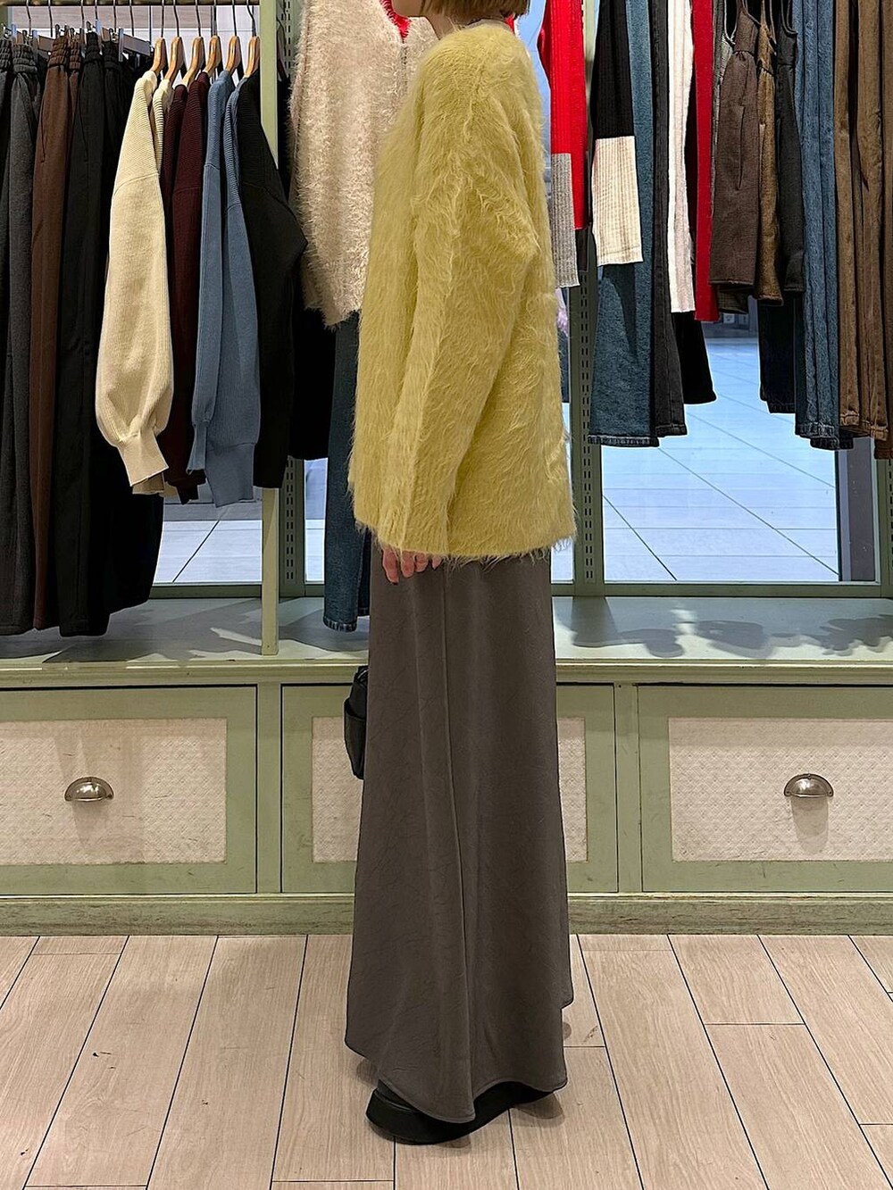 shiori(LOWRYS FARM 浜松メイワン)|LOWRYS FARMのスカートを使ったコーディネート - WEAR