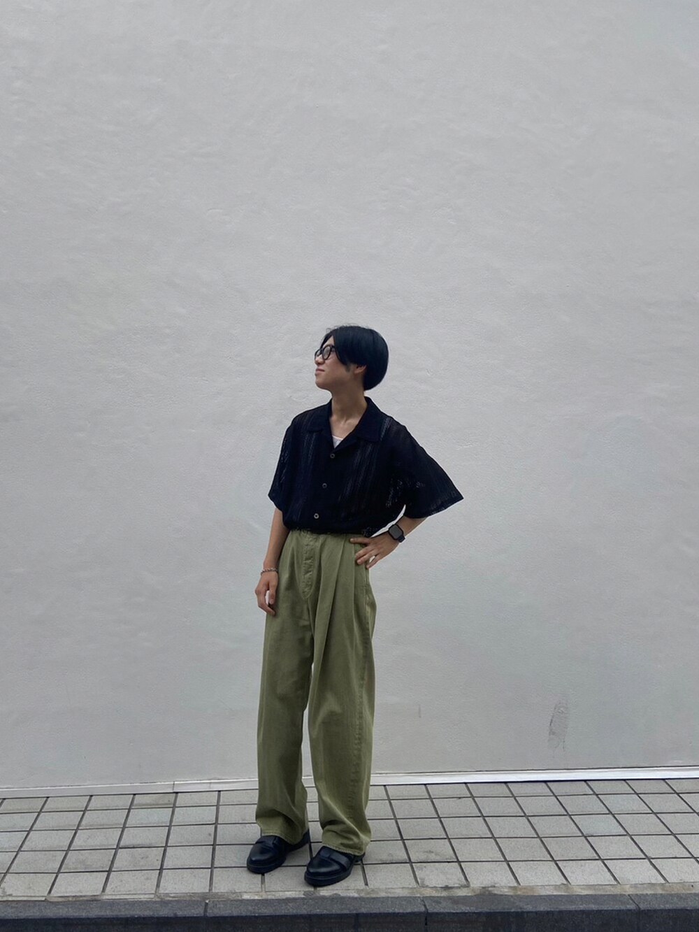 「SUBLATIONSのアイテム（デニムパンツ、グリーン系）」を使った、ntasmt_21さん（メンズ・163cm）の夏コーディネートの4枚目の写真