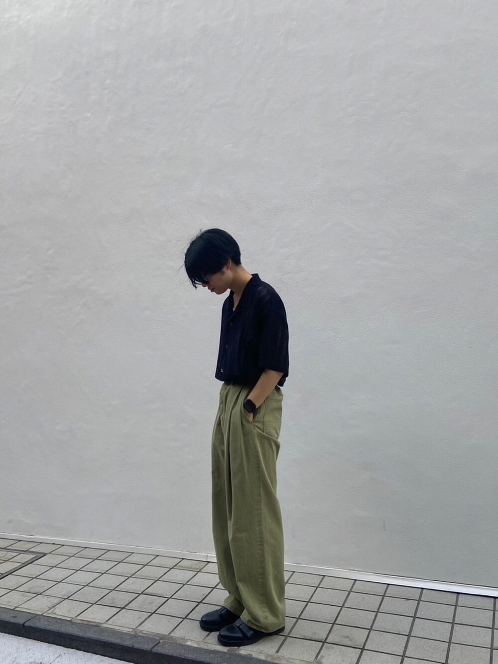「SUBLATIONSのアイテム（デニムパンツ、グリーン系）」を使った、ntasmt_21さん（メンズ・163cm）の夏コーディネートの3枚目の写真