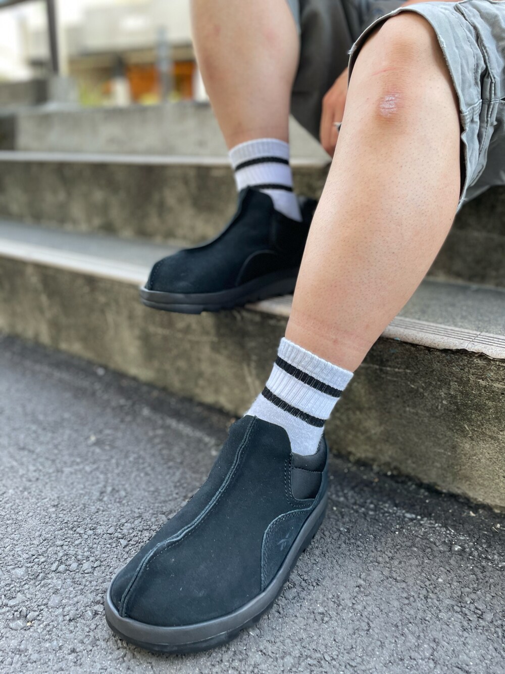 「古着、スニーカー、アウトドアスタイル、reebok、ストリート、ハーフパンツ、リーボック(Reebok)、ootd、おしゃれさんと繋がりたい、rhnoza」｜「Reebokのビートニク サンダルズ / Beatnik Sandals / リーボック（メンズ/レディース）（スリッポン、ブラック系）」を使った、リーボックさん（メンズ・164cm）の夏コーディネートの3枚目の写真